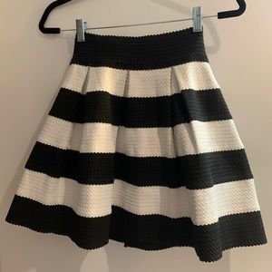 Black and white heavy circle skirt